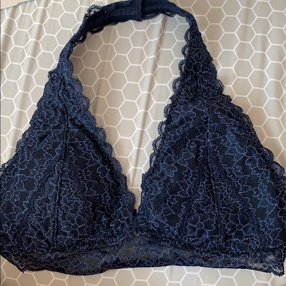 HOLLISTER Gilly Hicks Halter Bralette